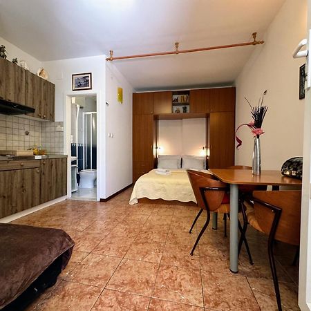 Grgur Studio Apartments Σπλιτ Εξωτερικό φωτογραφία